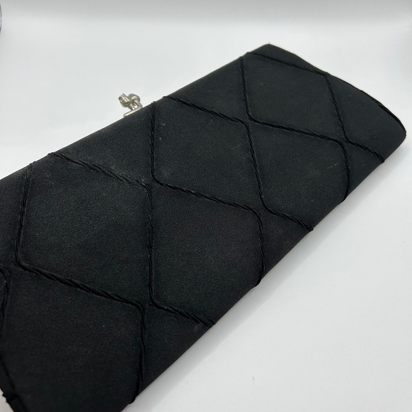 Vintage Black Evening Clutch - Picture 3 of 9